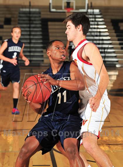 Thumbnail 2 in Palm Valley vs. Liberty Christian (MaxPreps Holiday Classic) photogallery.