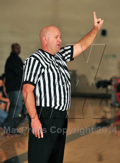 Thumbnail 1 in Palm Valley vs. Liberty Christian (MaxPreps Holiday Classic) photogallery.