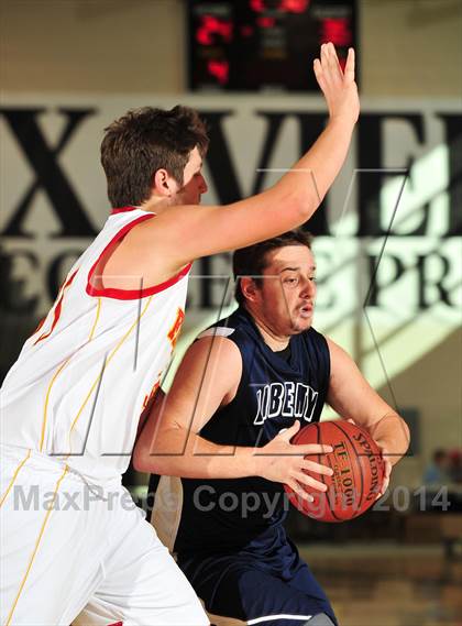 Thumbnail 2 in Palm Valley vs. Liberty Christian (MaxPreps Holiday Classic) photogallery.