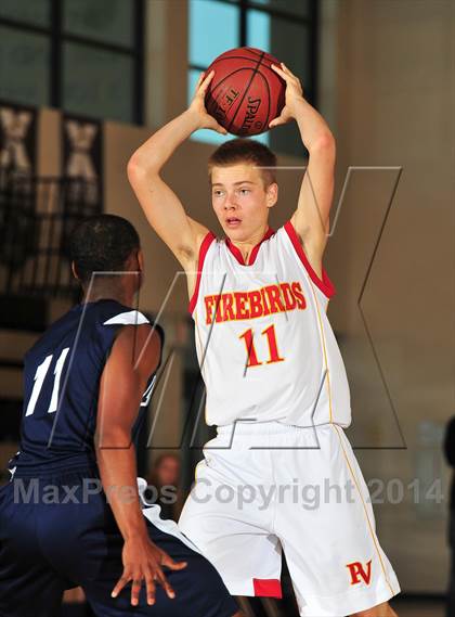 Thumbnail 3 in Palm Valley vs. Liberty Christian (MaxPreps Holiday Classic) photogallery.