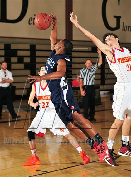 Thumbnail 1 in Palm Valley vs. Liberty Christian (MaxPreps Holiday Classic) photogallery.