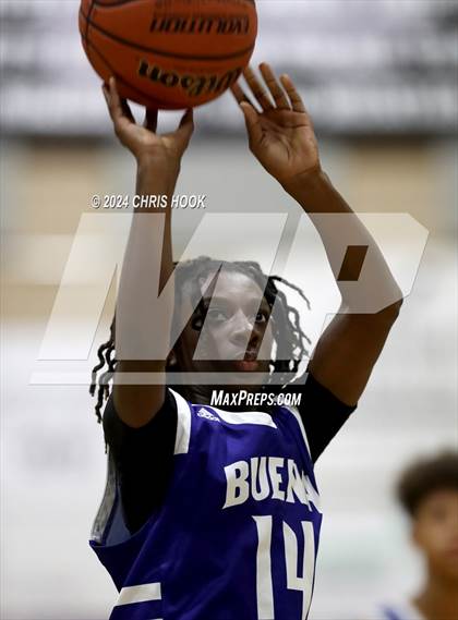 Thumbnail 3 in Buena @ Mountain View photogallery.