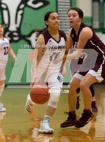Thumbnail 1 in Dilley vs. Mathis (Maverick Classic) photogallery.