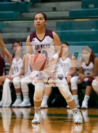 Thumbnail 1 in Dilley vs. Mathis (Maverick Classic) photogallery.