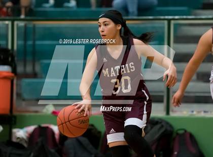 Thumbnail 2 in Dilley vs. Mathis (Maverick Classic) photogallery.