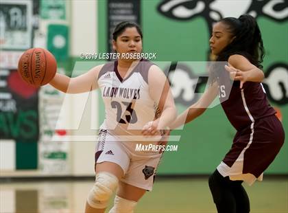Thumbnail 2 in Dilley vs. Mathis (Maverick Classic) photogallery.