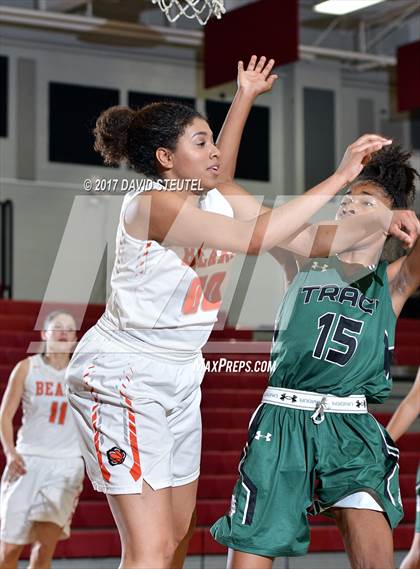 Thumbnail 2 in Tracy vs. Merced (Trojan Clash) photogallery.