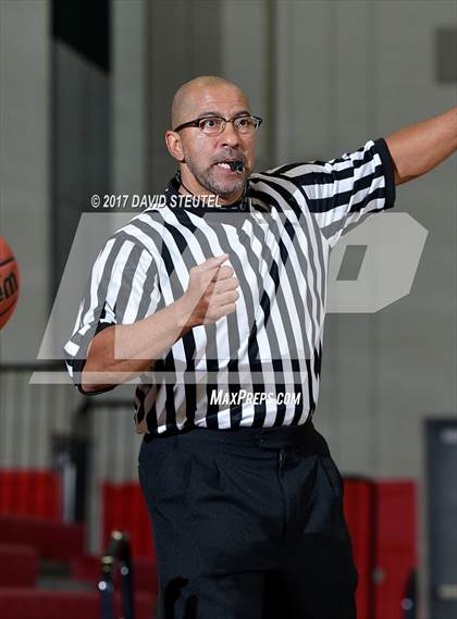 Thumbnail 2 in Tracy vs. Merced (Trojan Clash) photogallery.