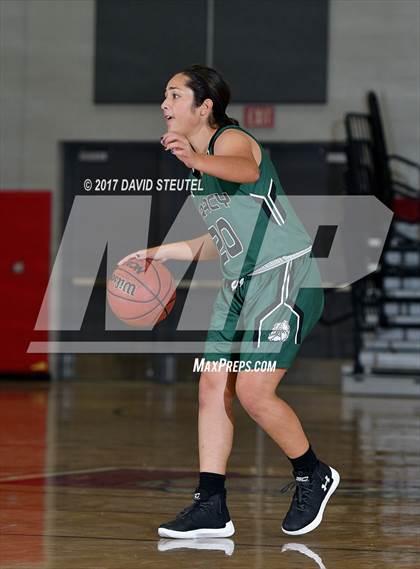 Thumbnail 2 in Tracy vs. Merced (Trojan Clash) photogallery.