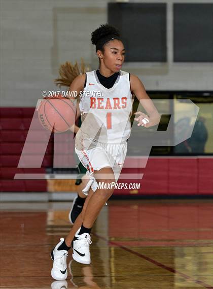 Thumbnail 2 in Tracy vs. Merced (Trojan Clash) photogallery.