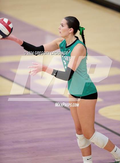 Thumbnail 3 in Southlake Carroll vs Timber Creek photogallery.