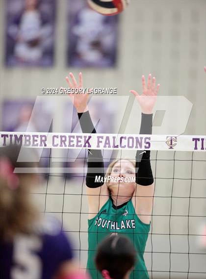 Thumbnail 1 in Southlake Carroll vs Timber Creek photogallery.