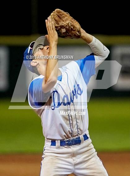 Thumbnail 2 in Vacaville vs. Davis (CIF SJS D1 Final - Game 2) photogallery.