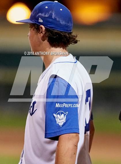 Thumbnail 2 in Vacaville vs. Davis (CIF SJS D1 Final - Game 2) photogallery.