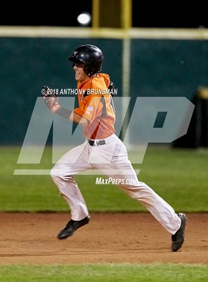 Thumbnail 2 in Vacaville vs. Davis (CIF SJS D1 Final - Game 2) photogallery.