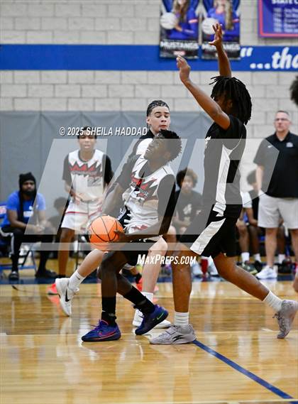 Thumbnail 3 in Northeast vs Wiregrass Ranch  (Hoopvibe - Preseason) photogallery.