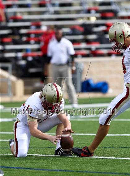 Thumbnail 1 in Memorial vs Cy-Woods (5A Region 3 Quarterfinals) photogallery.