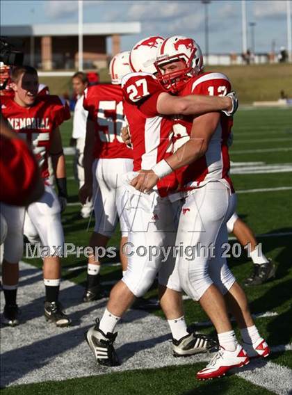 Thumbnail 2 in Memorial vs Cy-Woods (5A Region 3 Quarterfinals) photogallery.