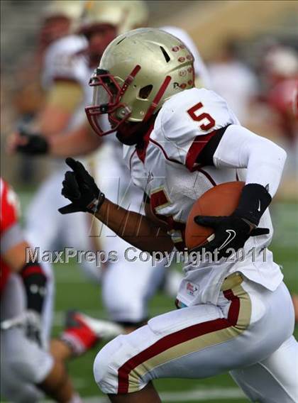 Thumbnail 3 in Memorial vs Cy-Woods (5A Region 3 Quarterfinals) photogallery.