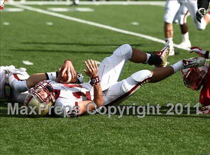 Thumbnail 2 in Memorial vs Cy-Woods (5A Region 3 Quarterfinals) photogallery.