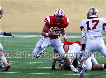Thumbnail 1 in Memorial vs Cy-Woods (5A Region 3 Quarterfinals) photogallery.