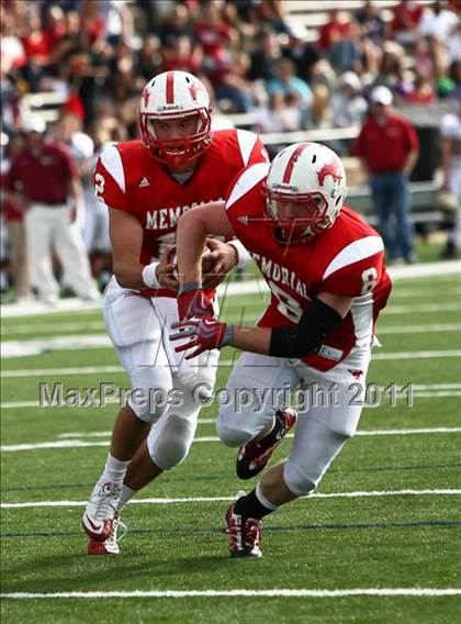 Thumbnail 3 in Memorial vs Cy-Woods (5A Region 3 Quarterfinals) photogallery.