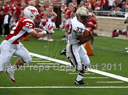 Thumbnail 3 in Memorial vs Cy-Woods (5A Region 3 Quarterfinals) photogallery.