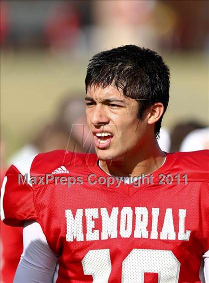 Thumbnail 3 in Memorial vs Cy-Woods (5A Region 3 Quarterfinals) photogallery.