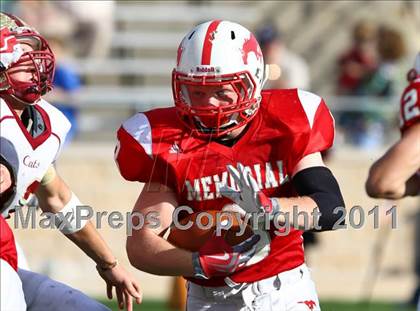 Thumbnail 3 in Memorial vs Cy-Woods (5A Region 3 Quarterfinals) photogallery.
