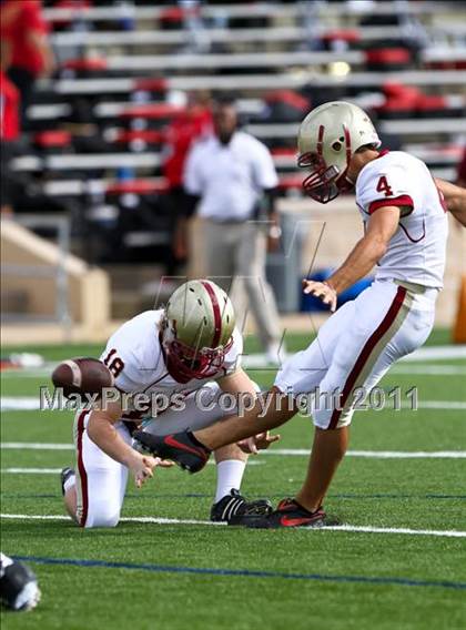 Thumbnail 2 in Memorial vs Cy-Woods (5A Region 3 Quarterfinals) photogallery.
