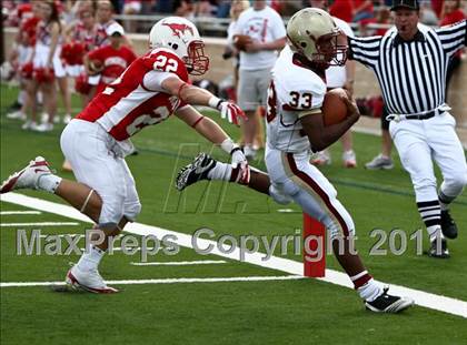 Thumbnail 2 in Memorial vs Cy-Woods (5A Region 3 Quarterfinals) photogallery.