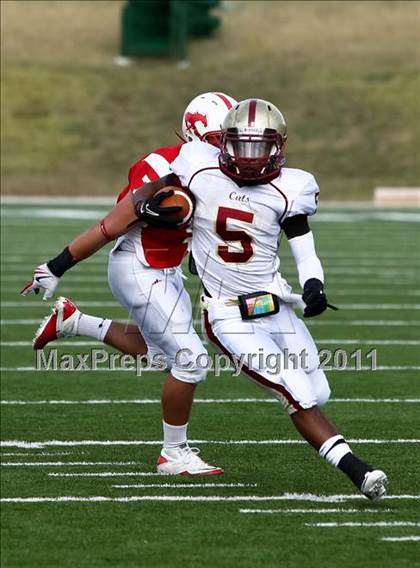 Thumbnail 1 in Memorial vs Cy-Woods (5A Region 3 Quarterfinals) photogallery.