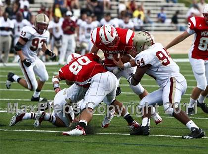 Thumbnail 2 in Memorial vs Cy-Woods (5A Region 3 Quarterfinals) photogallery.