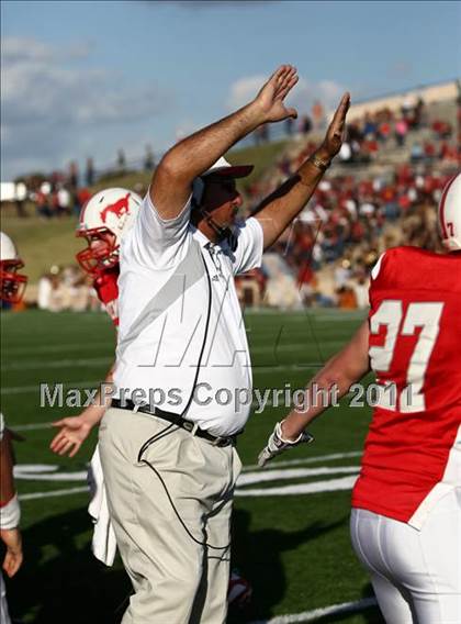 Thumbnail 1 in Memorial vs Cy-Woods (5A Region 3 Quarterfinals) photogallery.