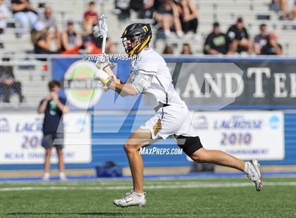 Thumbnail 1 in Kings Park vs. Wantagh (NYSPHSAA Class C Quarter Final) photogallery.