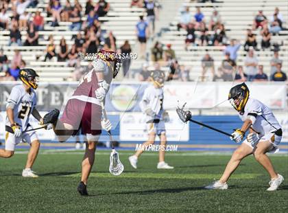 Thumbnail 2 in Kings Park vs. Wantagh (NYSPHSAA Class C Quarter Final) photogallery.