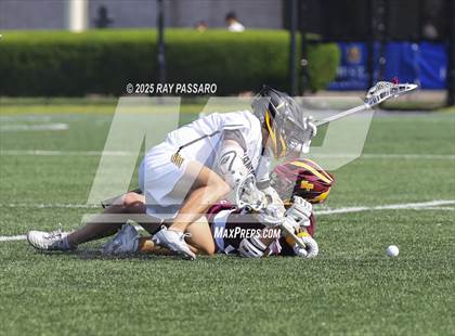 Thumbnail 2 in Kings Park vs. Wantagh (NYSPHSAA Class C Quarter Final) photogallery.