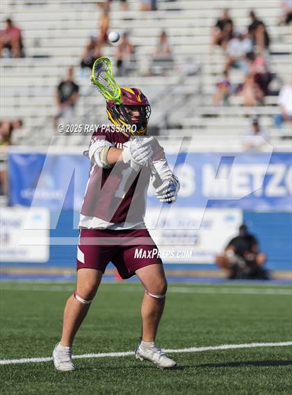 Thumbnail 2 in Kings Park vs. Wantagh (NYSPHSAA Class C Quarter Final) photogallery.