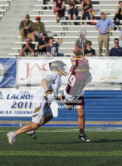 Thumbnail 1 in Kings Park vs. Wantagh (NYSPHSAA Class C Quarter Final) photogallery.