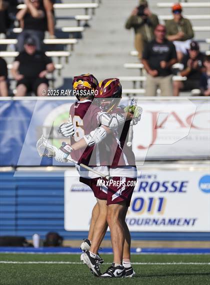 Thumbnail 2 in Kings Park vs. Wantagh (NYSPHSAA Class C Quarter Final) photogallery.