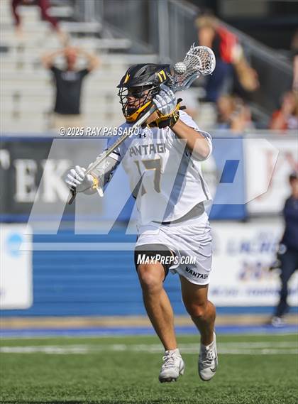 Thumbnail 2 in Kings Park vs. Wantagh (NYSPHSAA Class C Quarter Final) photogallery.
