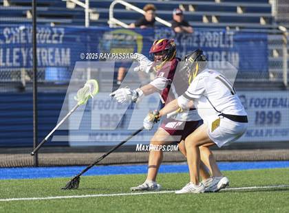 Thumbnail 2 in Kings Park vs. Wantagh (NYSPHSAA Class C Quarter Final) photogallery.