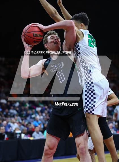 Thumbnail 2 in ThuinderRidge vs Overland (CHSAA 5A Great 8) photogallery.