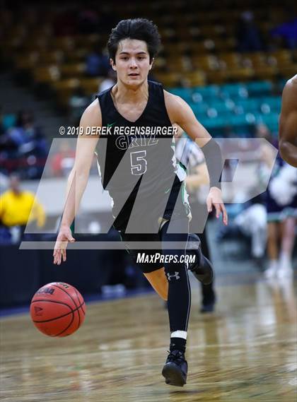 Thumbnail 3 in ThuinderRidge vs Overland (CHSAA 5A Great 8) photogallery.