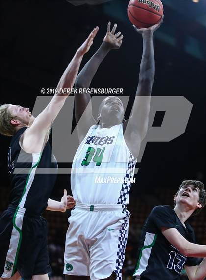 Thumbnail 2 in ThuinderRidge vs Overland (CHSAA 5A Great 8) photogallery.