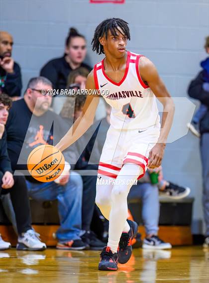 Thumbnail 1 in Thomasville vs Davie (Ledford Christmas Classic) photogallery.