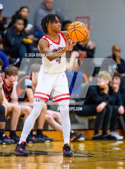 Thumbnail 2 in Thomasville vs Davie (Ledford Christmas Classic) photogallery.