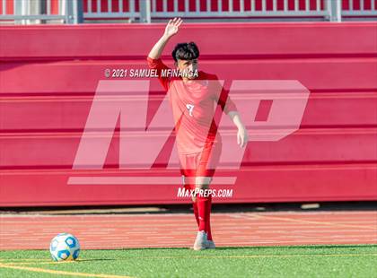 Thumbnail 1 in Millard West vs. South Sioux City photogallery.