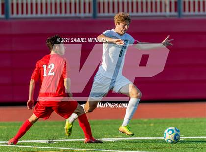 Thumbnail 1 in Millard West vs. South Sioux City photogallery.