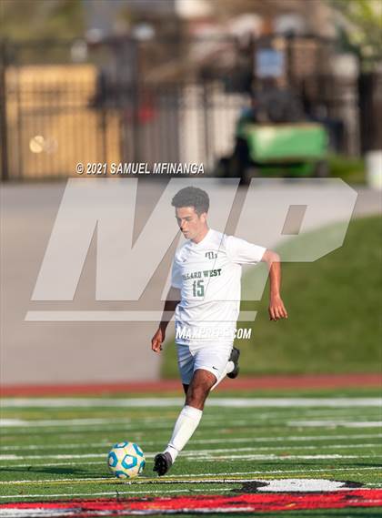 Thumbnail 1 in Millard West vs. South Sioux City photogallery.